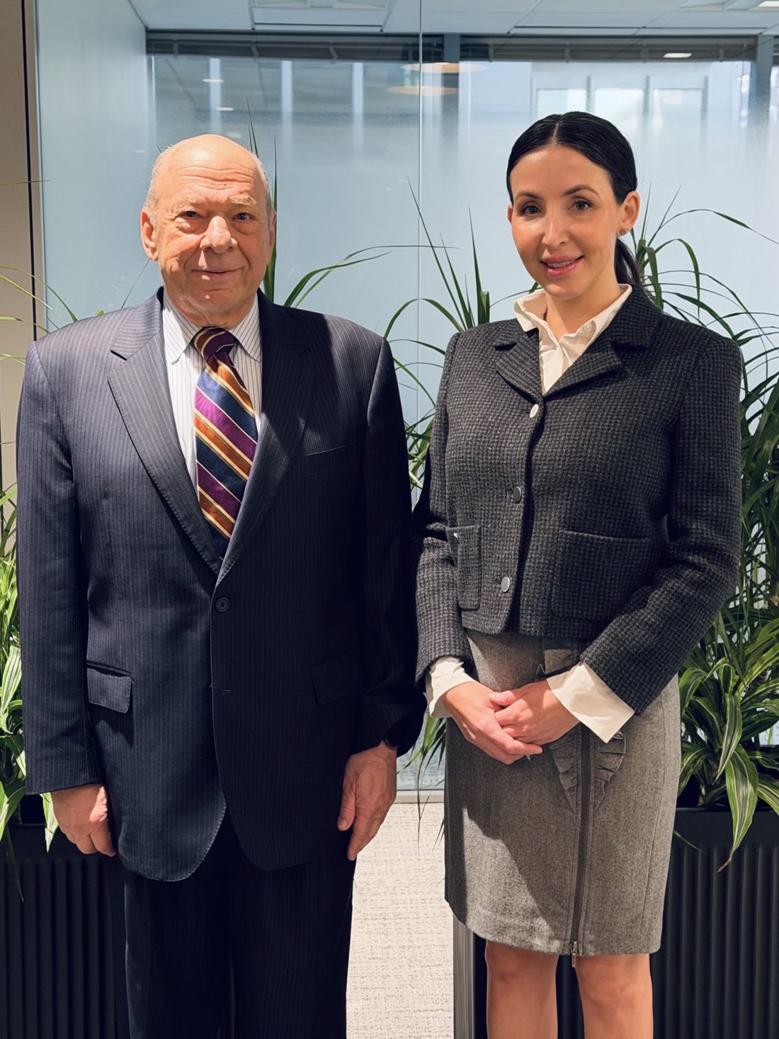 Lawrence S. Ebner and Sarah Elizabeth Spencer at the Atlantic Legal Foundation board meeting